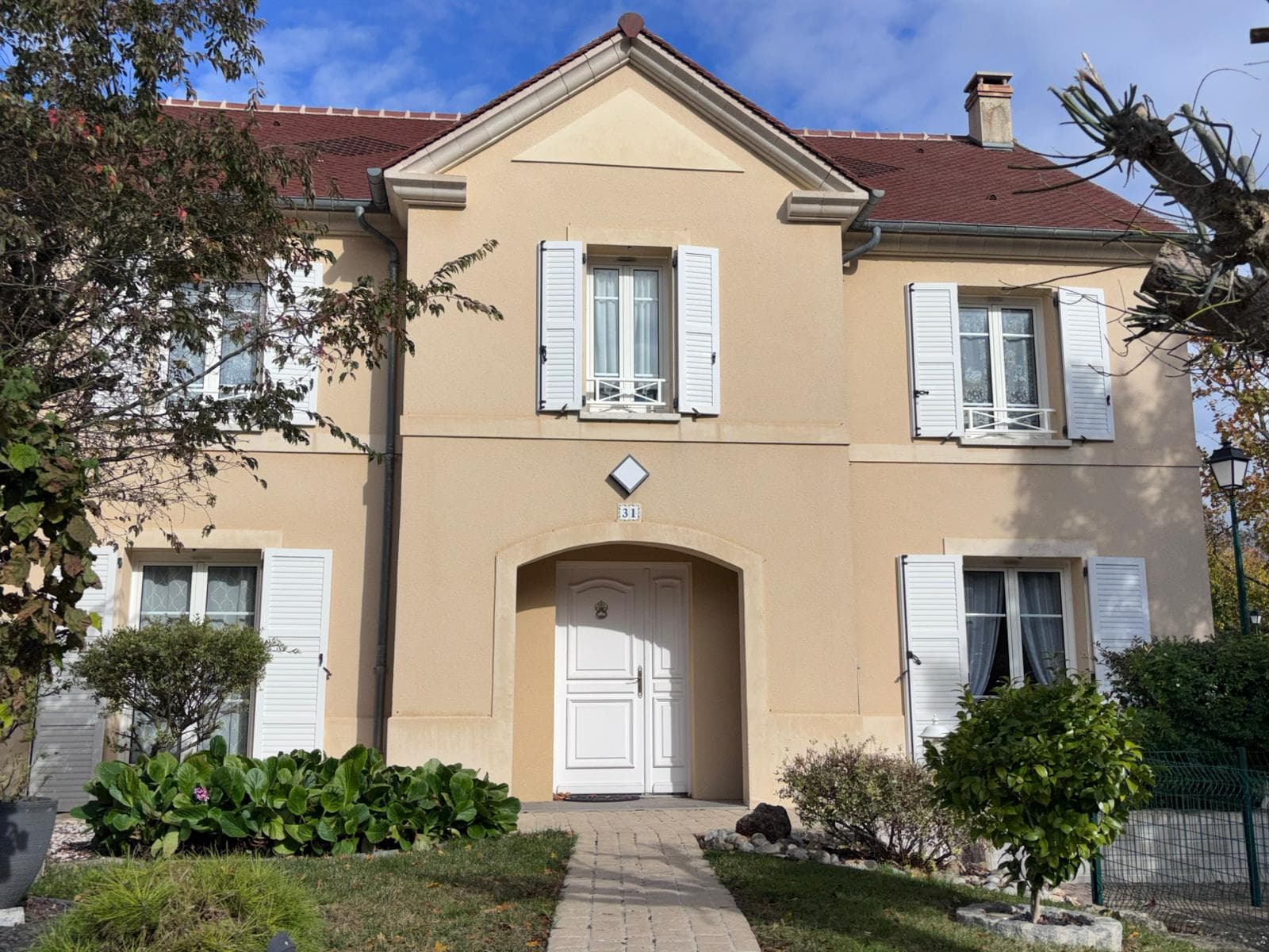 Maison familiale 8 pièces - Marines